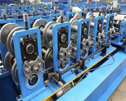 comprar Máquina de moldeado de acero C completamente automática Profile Cz Máquina de moldeado de rodillos de moldeado de acero 3,0 mm online manufacture
