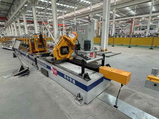 Máquina de formación de soportes solares de 380V 50Hz Fácil de operar Fuente de alimentación