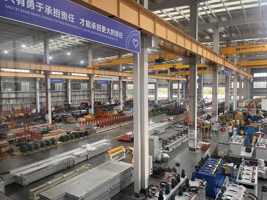 Sector de la energía solar, former de rodadura en frío    operación automatizada y perfecta compatibilidad con componentes fotovoltaicos